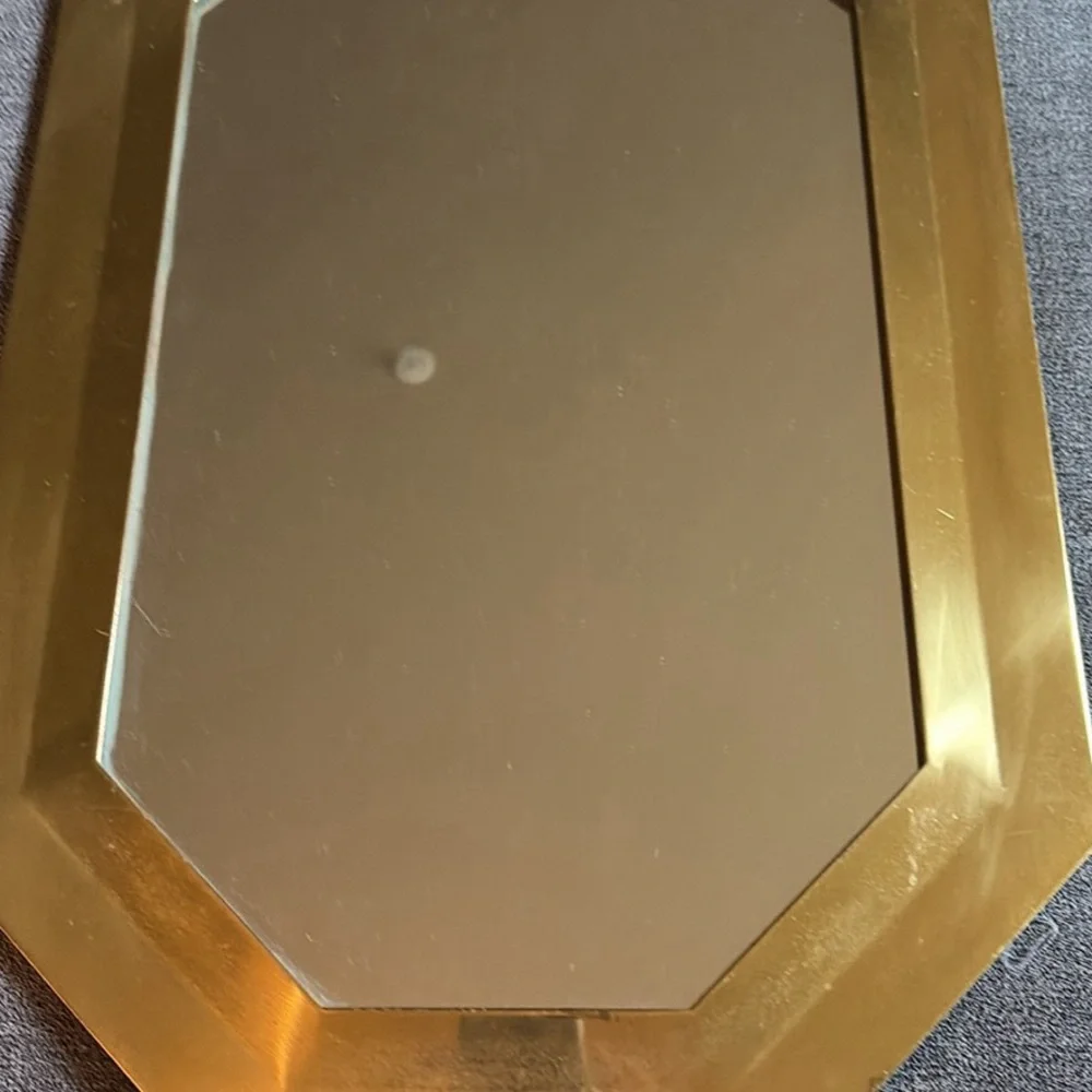Elegant Gold Wall Mirror